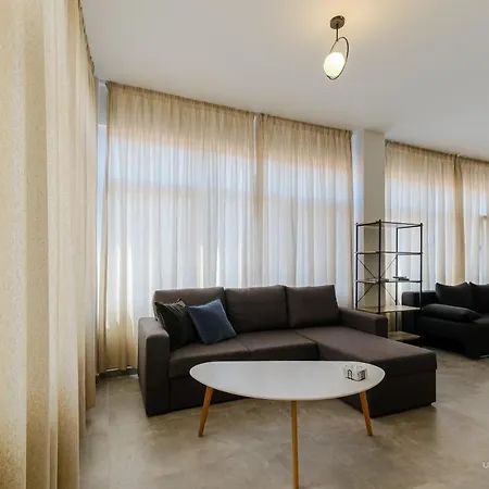 Ellis Paradise City Apartments, Vesta Philoxenia Apartament