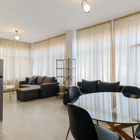Lägenhet Ellis Paradise City Apartments, Vesta Philoxenia *