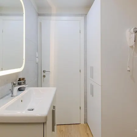 아파트 Ellis Paradise City Apartments, Vesta Philoxenia *