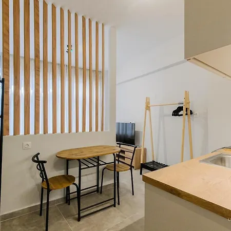 Ellis Paradise City Apartments, Vesta Philoxenia * 테살로니키