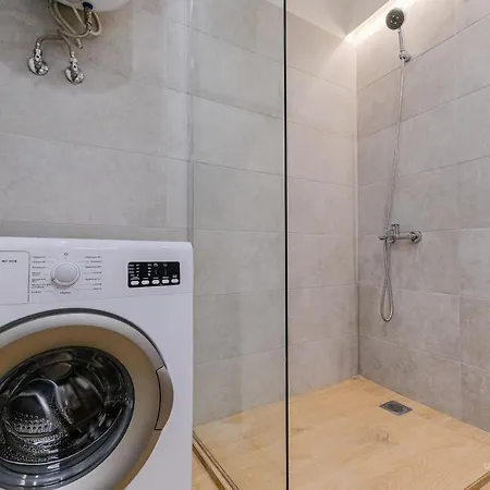 Ellis Paradise City Apartments, Vesta Philoxenia * 테살로니키